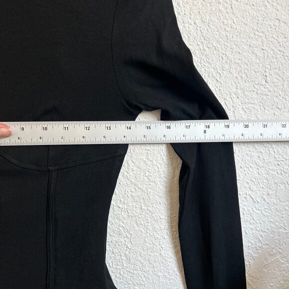 Commense Mock Neck Corset Piping Long Sleeve Top S NWT - Picture 4 of 7